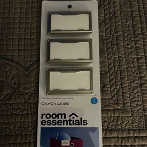 Clip on labels